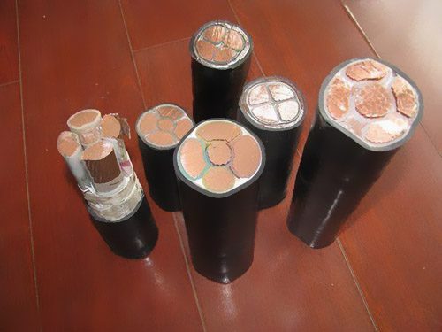 低煙無鹵電線電纜用的機器設(shè)置